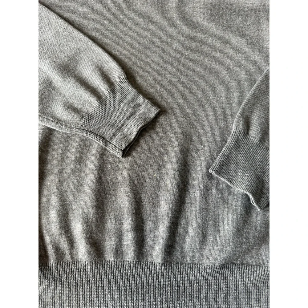Peter Millar 100% Merino Wool V Neck Sweater Mens Medium Brown SWAT Logo